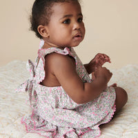 elicia set