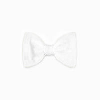 small bow clip C white