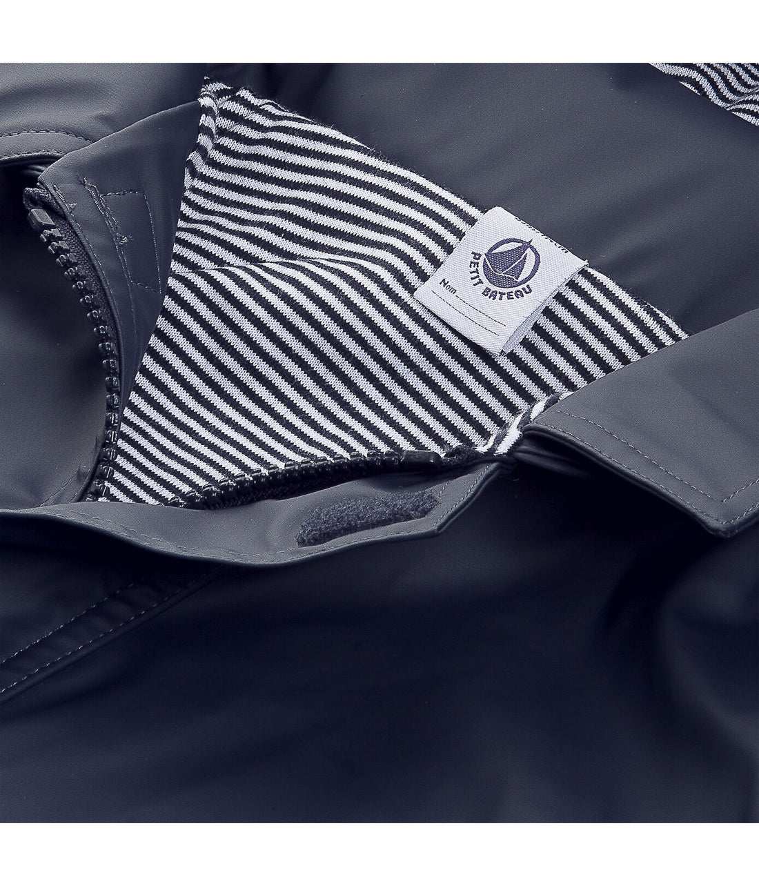 hooded rain coat