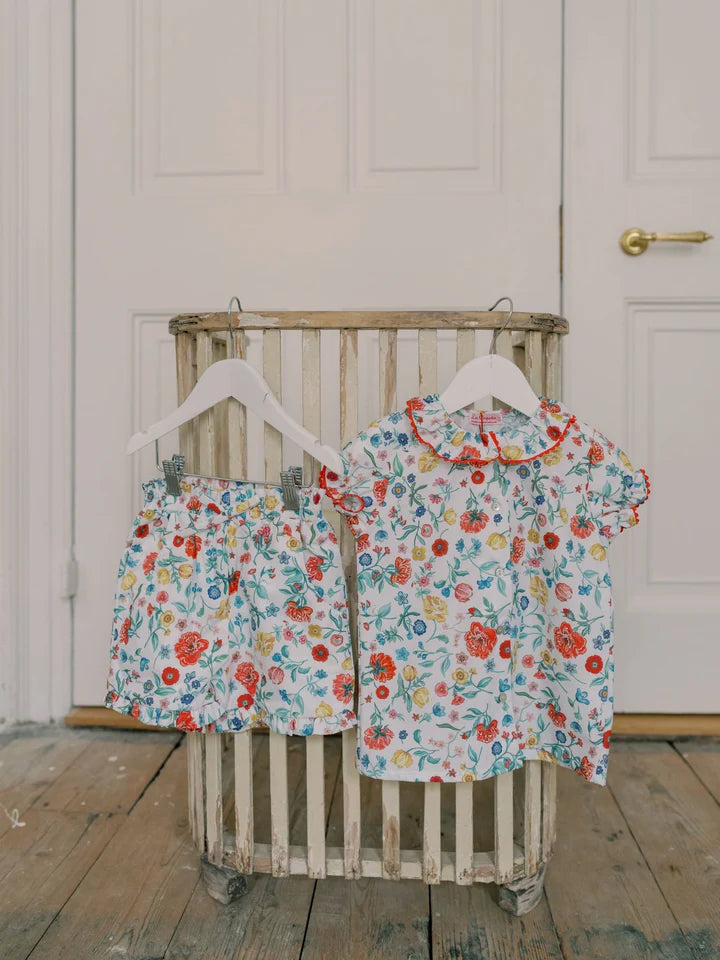 flores short