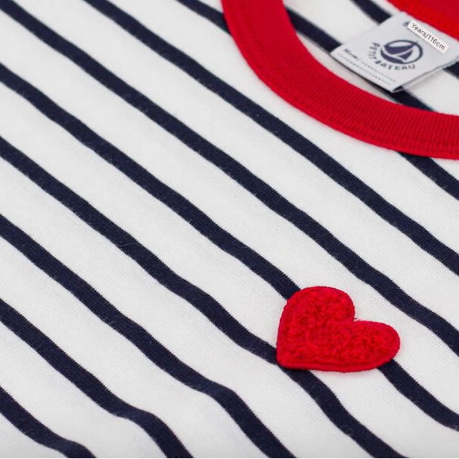 ss heart badge tee