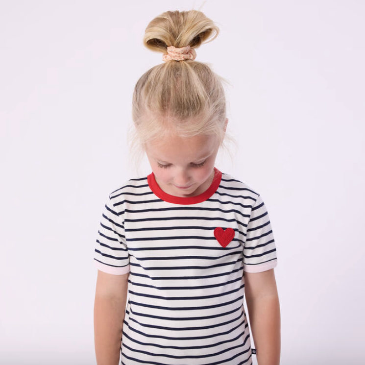 ss heart badge tee