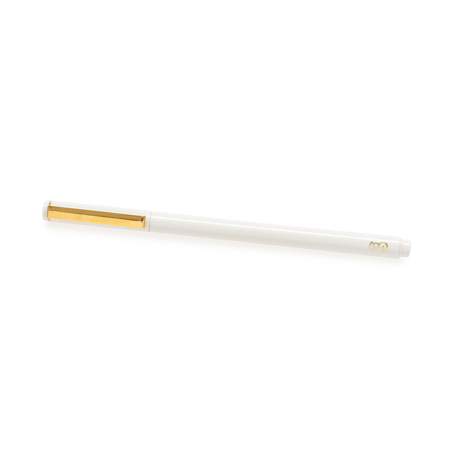 crisp white felt pen